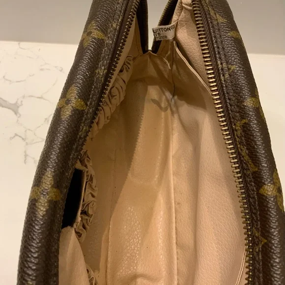 Vintage Louis Vuitton - Picture 12 of 14